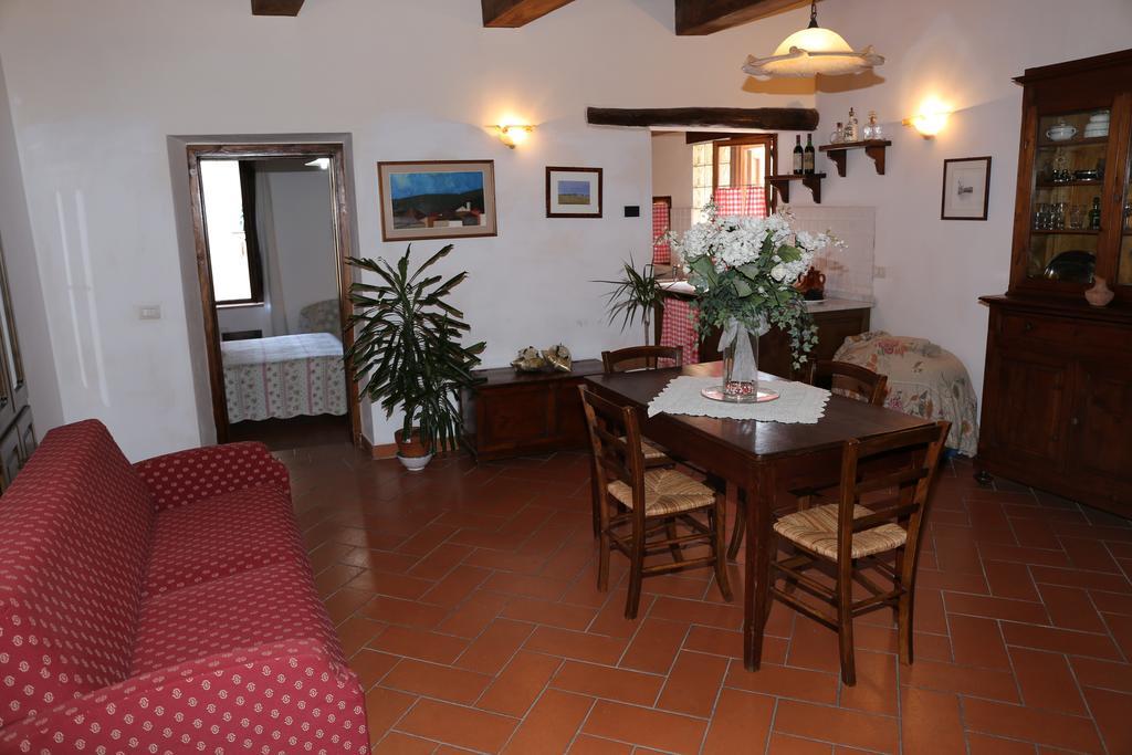 Apartment Piazza Matteotti Greve in Chianti Kamer foto